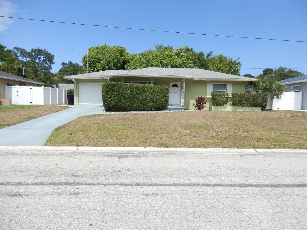 3275 52nd Way N Saint Petersburg FL 33710 U8244509 image1