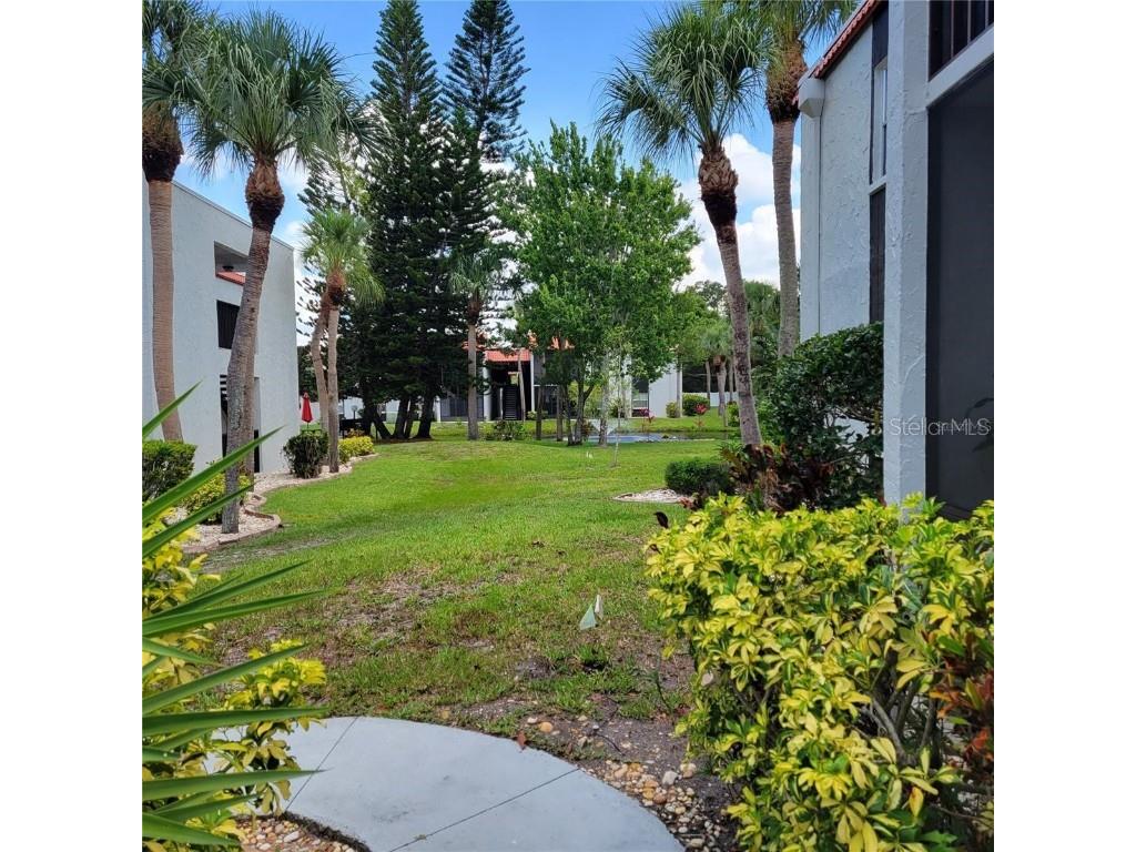 3275 Beneva Road #104 Sarasota FL 34232 A4668146 image2