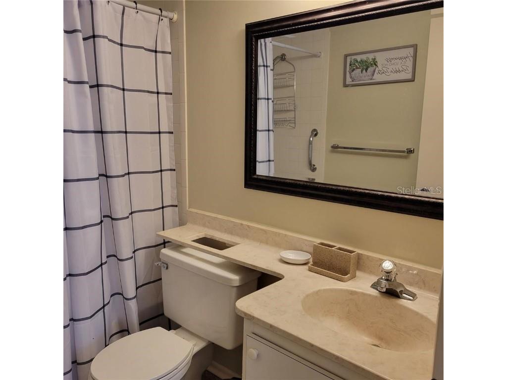 3275 Beneva Road #104 Sarasota FL 34232 A4668146 image9