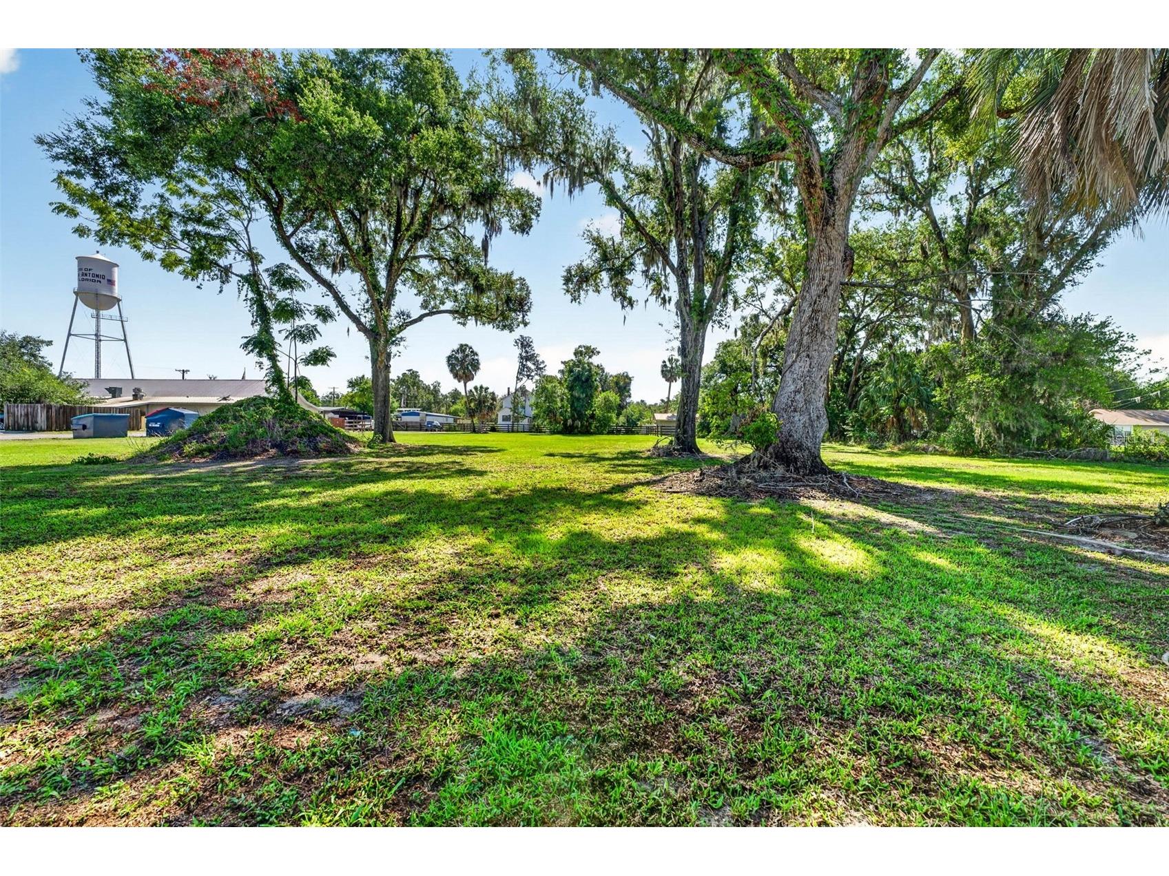 32750 Pennsylvania Avenue San Antonio FL 33576 TB8512624 image14