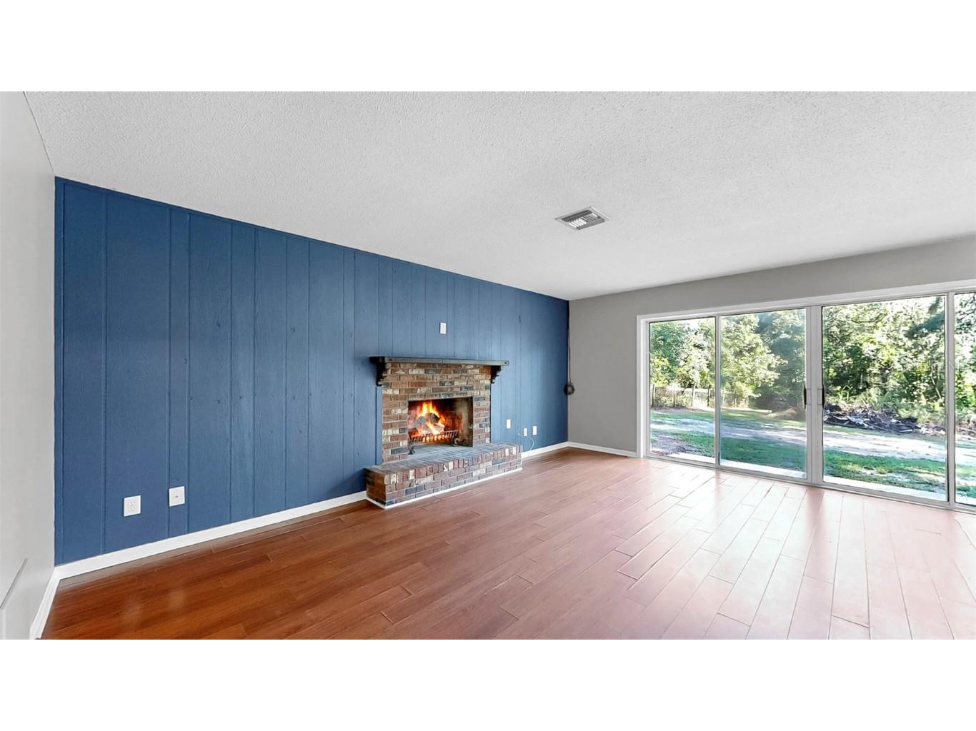 32753 Hideaway Lane Dade City FL 33525 TB8419330 image1