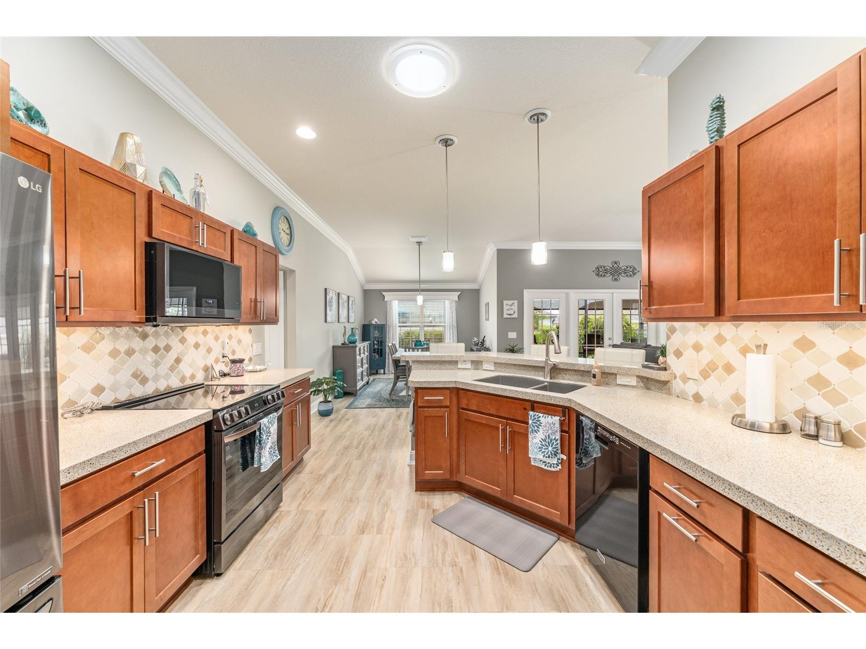 3276 Webster Way The Villages FL 32163 OM727210 image14