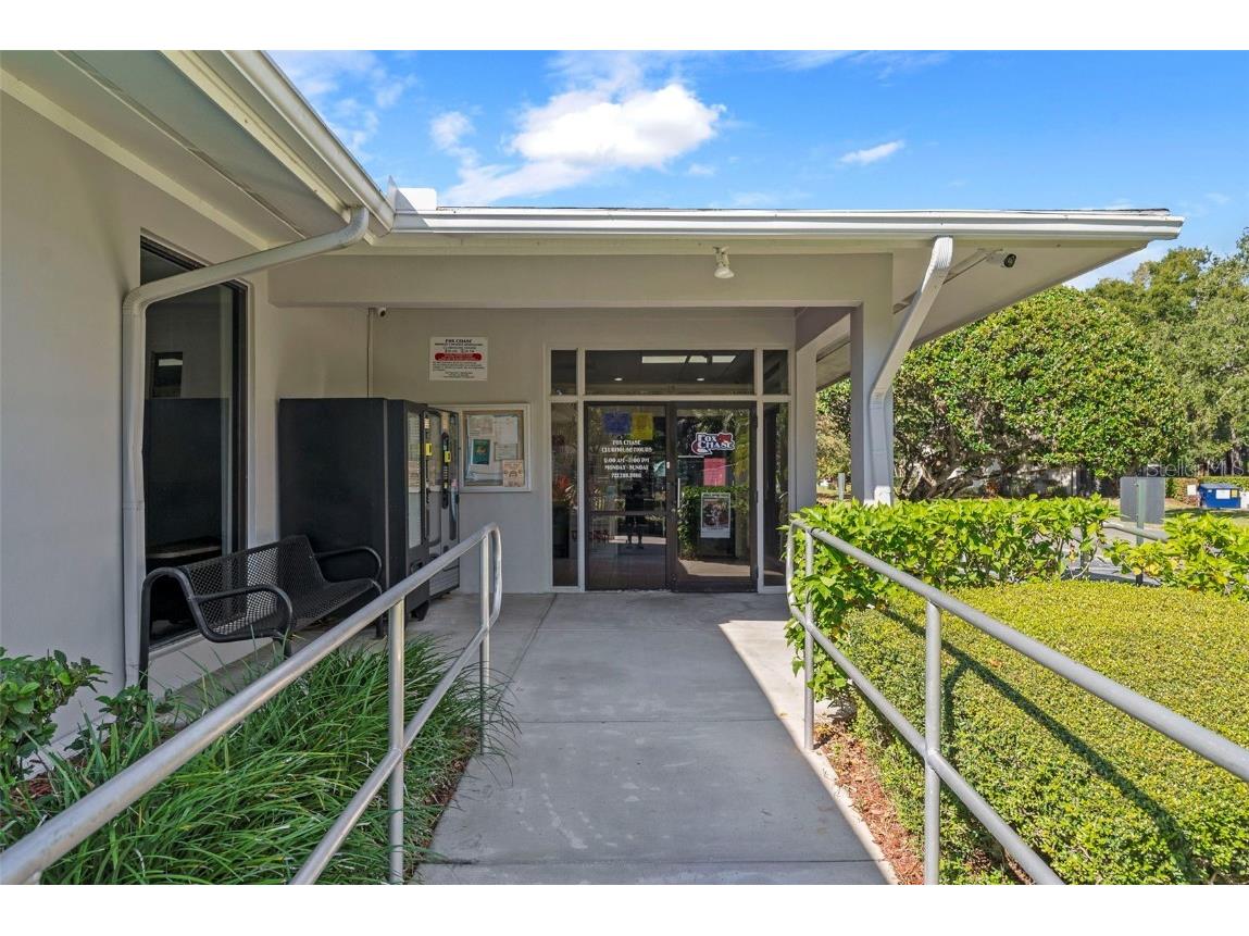 3277 Fox Chase Circle N #105 Palm Harbor FL 34683 TB8451048 image29