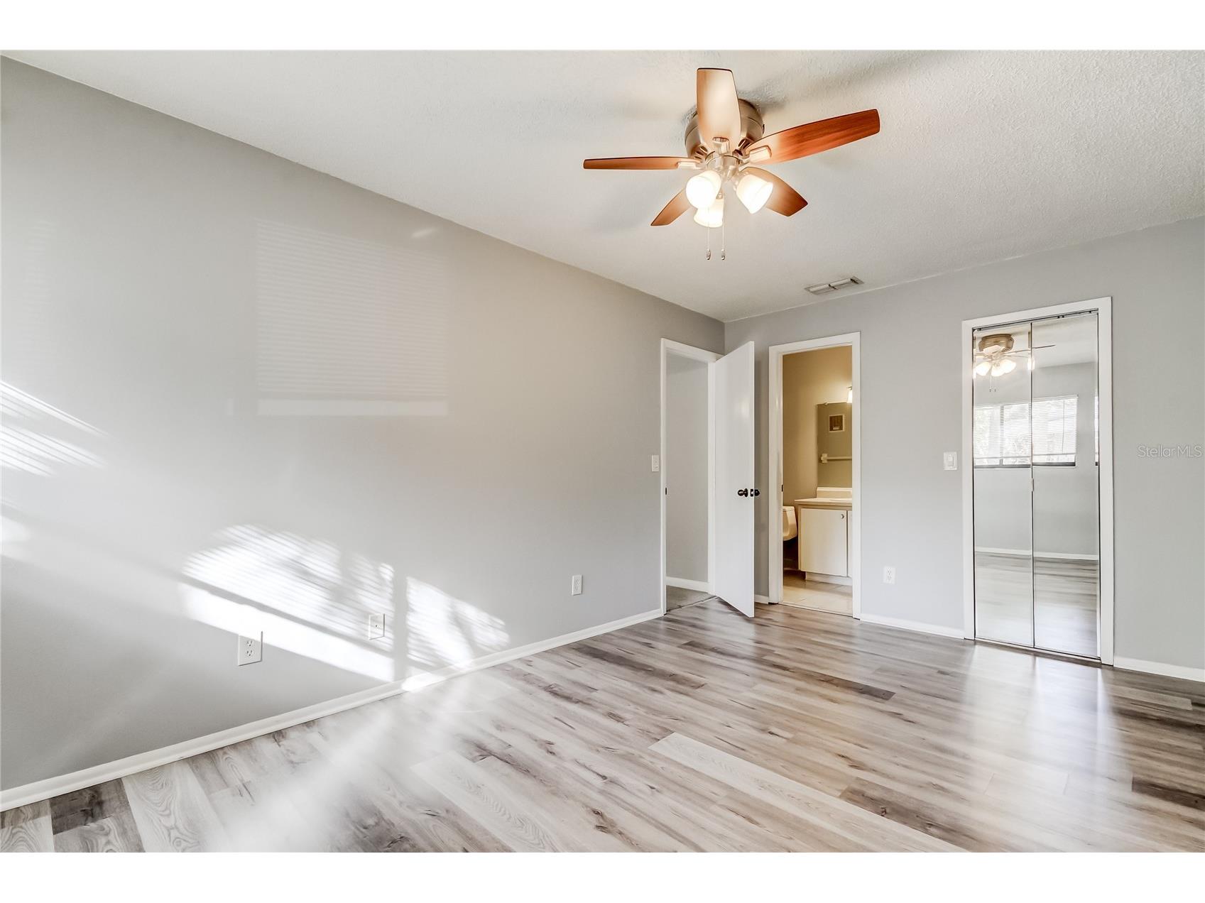 3277 Fox Chase Circle N #206 Palm Harbor FL 34683 TB8443114 image13