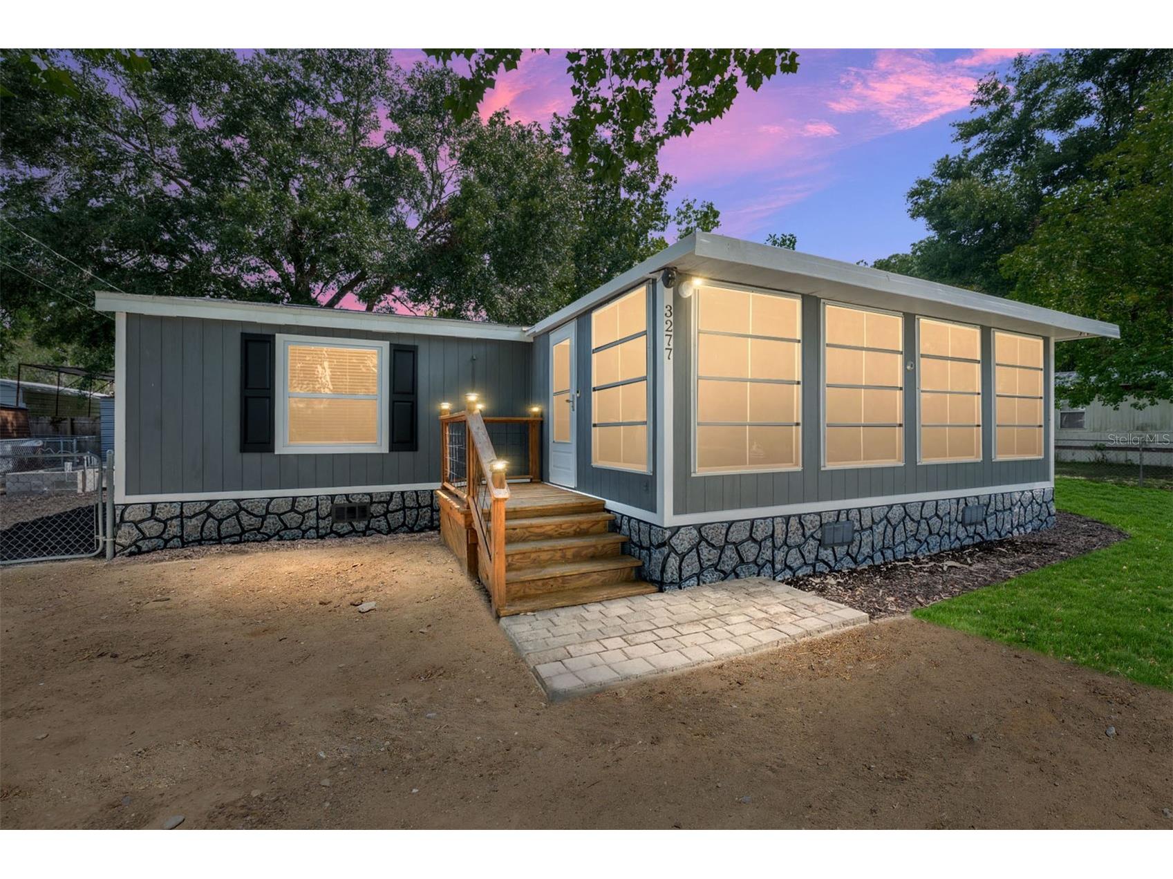 3277 SE 131st Place Belleview FL 34420 OM726582 image1