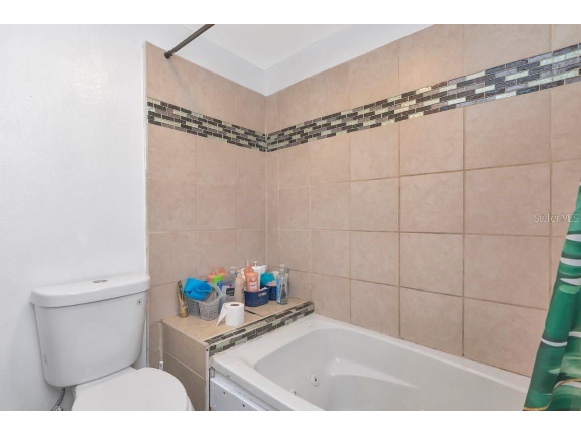 3278 56th Avenue N Saint Petersburg FL 33714 A4668993 image17