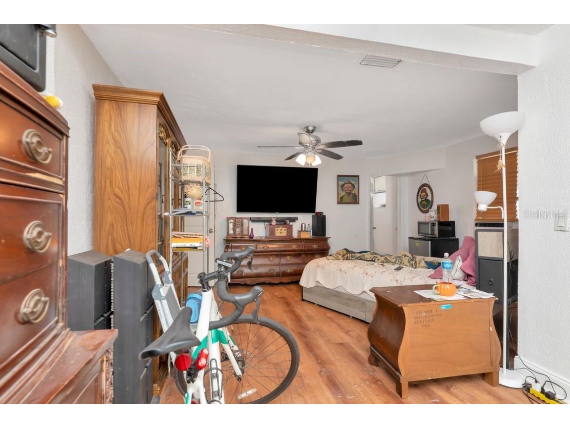 3278 56th Avenue N Saint Petersburg FL 33714 A4668993 image30