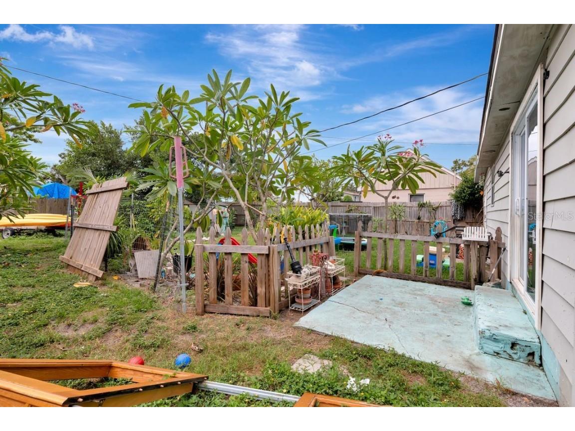 3278 56th Avenue N Saint Petersburg FL 33714 A4668993 image39