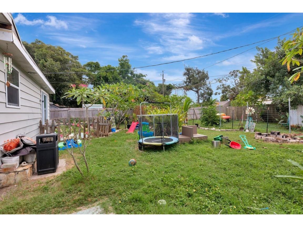 3278 56th Avenue N Saint Petersburg FL 33714 A4668993 image43