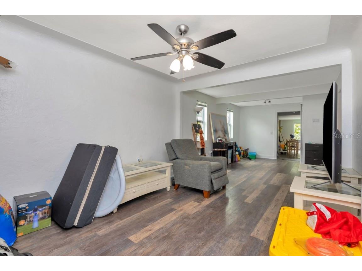 3278 56th Avenue N Saint Petersburg FL 33714 A4668993 image6