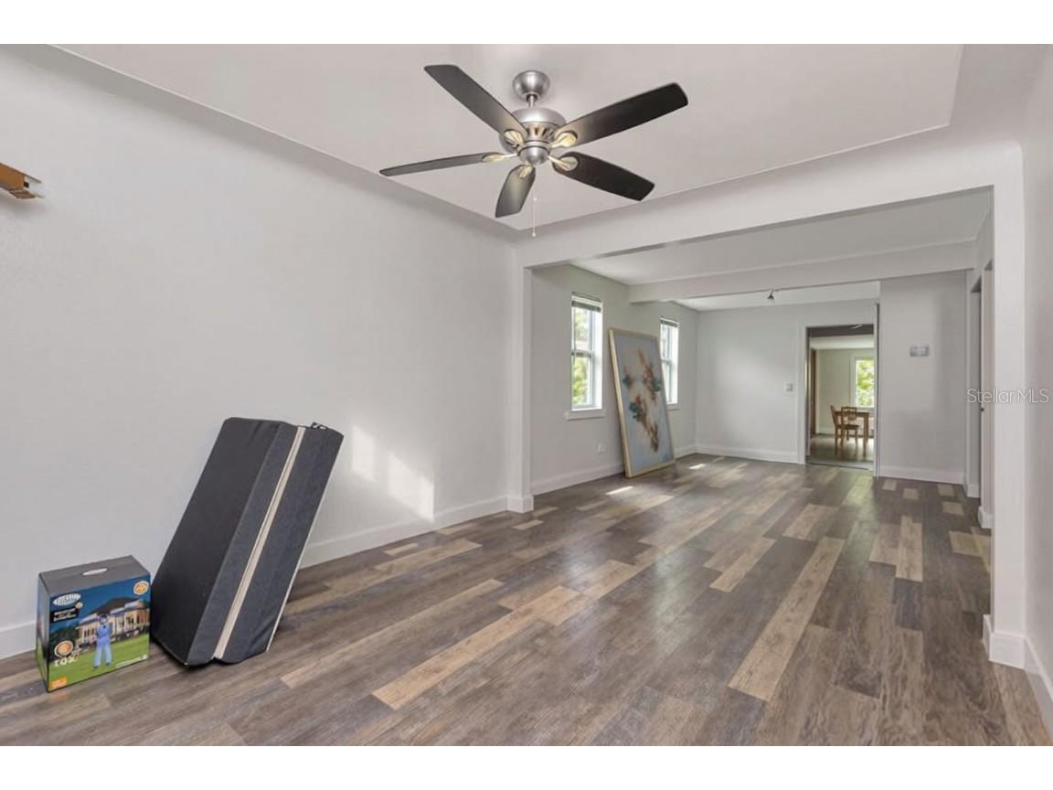 3278 56th Avenue N Saint Petersburg FL 33714 A4668993 image7