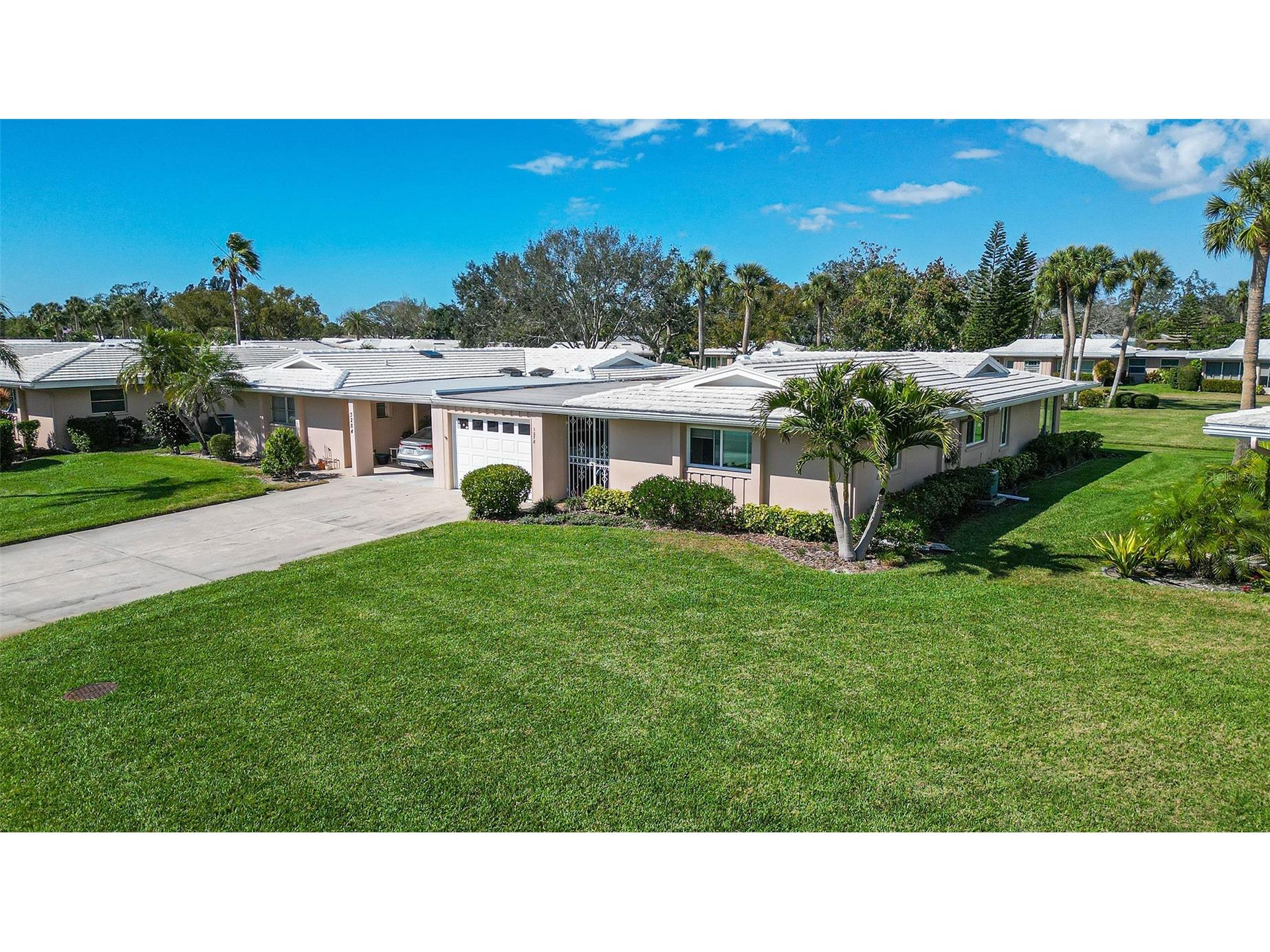 3278 Village Green Drive #1024 Sarasota FL 34239 A4639953 image1