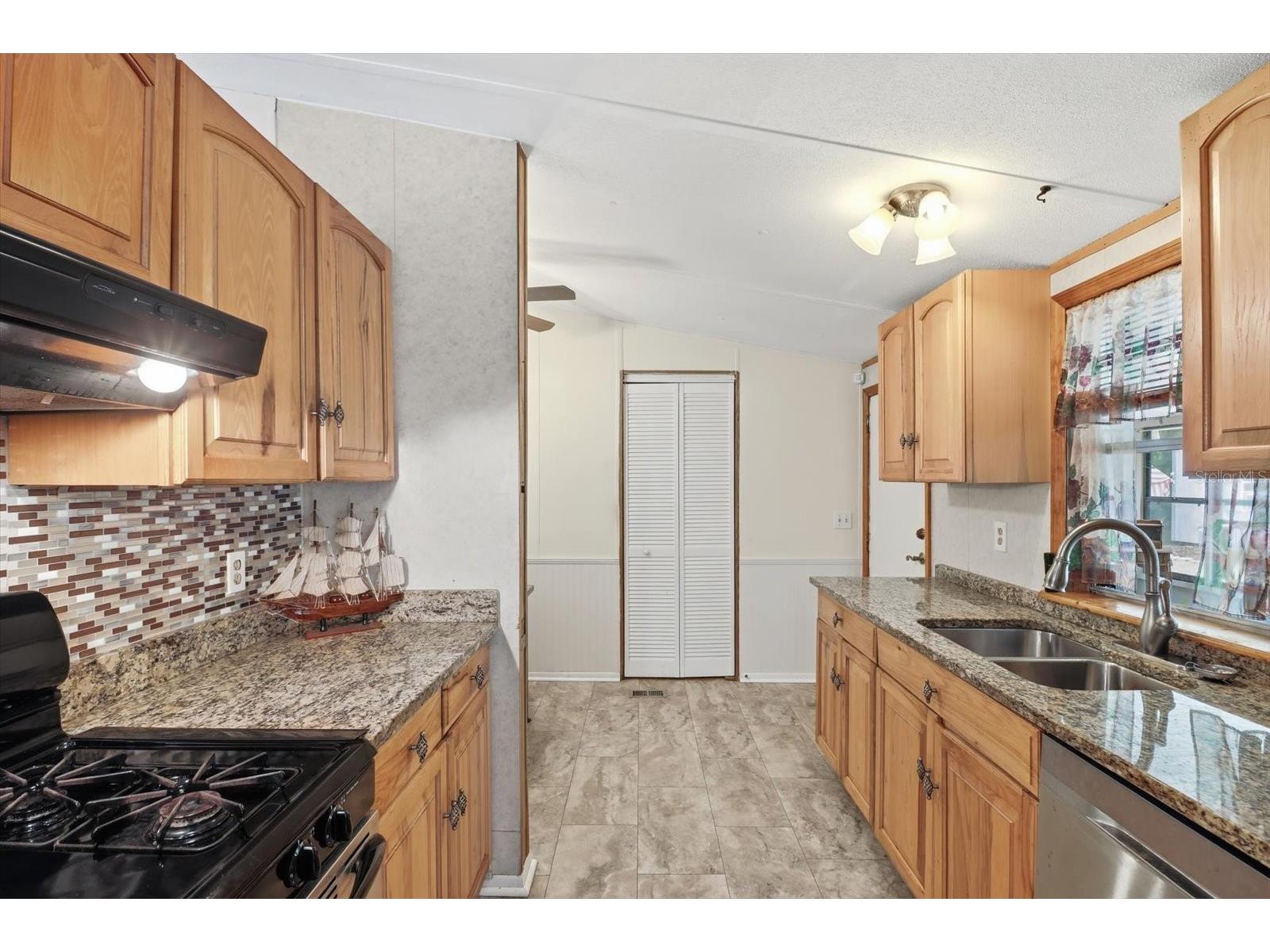 3279 S Aberdeen Terrace Homosassa FL 34448 OM725931 image10