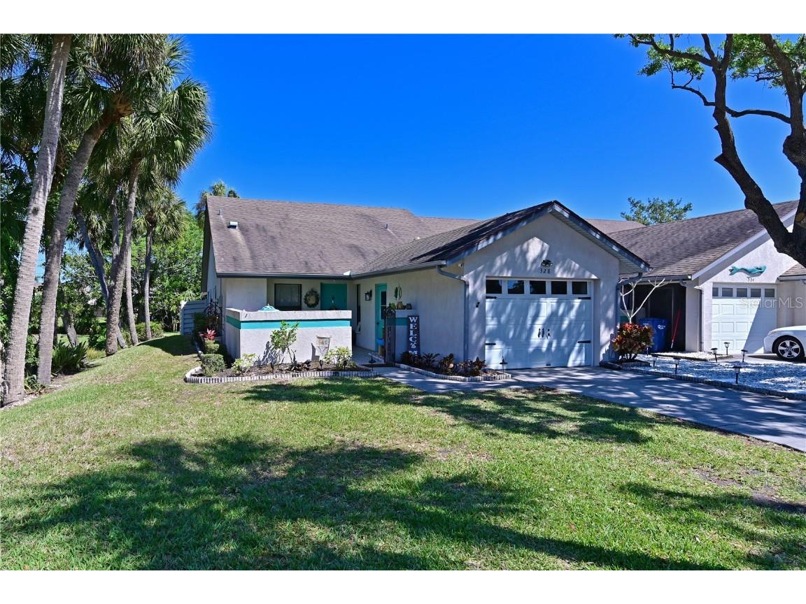 328 40th Court W Palmetto FL 34221 A4565019 image1