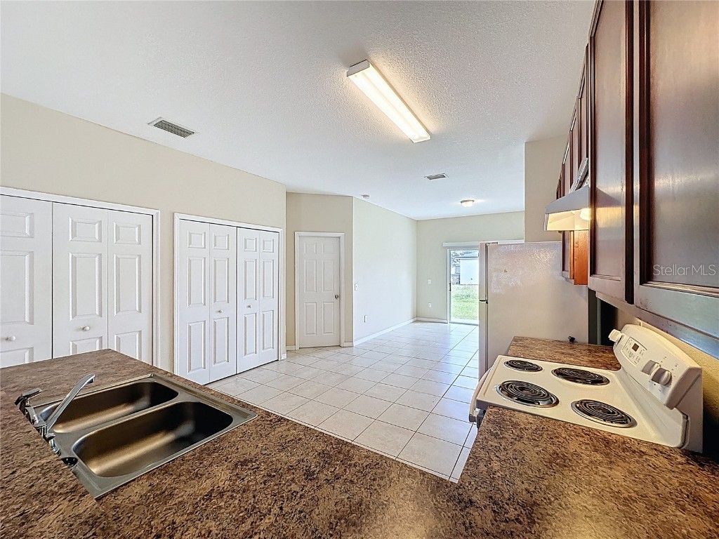 328 Baccarat Court #A/B Kissimmee FL 34759 S5138312 image25