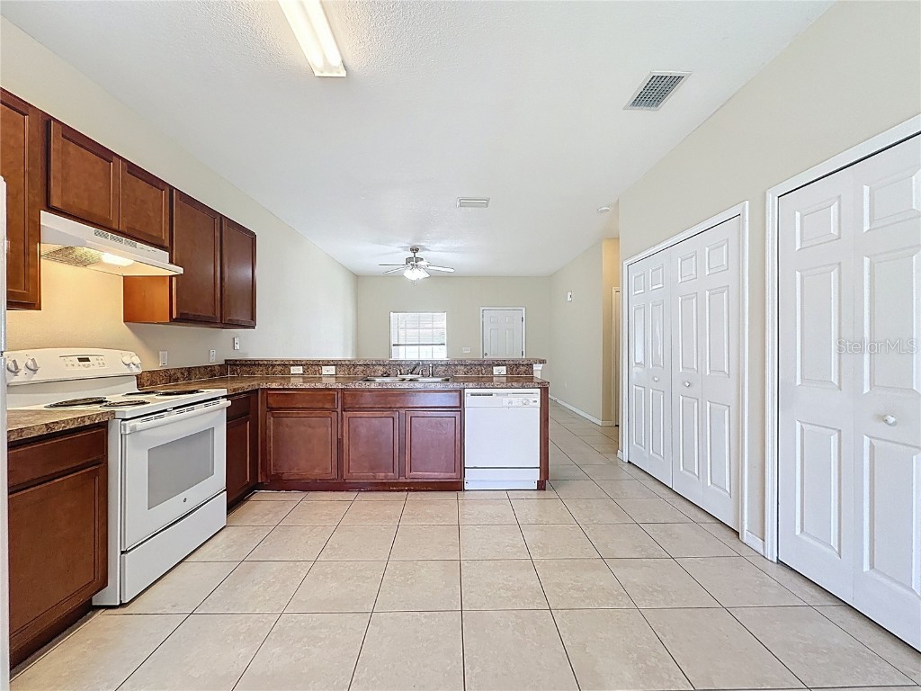 328 Baccarat Court #A/B Kissimmee FL 34759 S5138312 image29