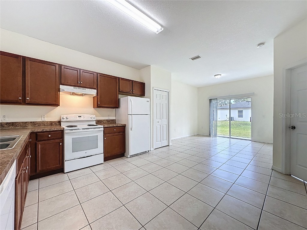 328 Baccarat Court #A/B Kissimmee FL 34759 S5138312 image53
