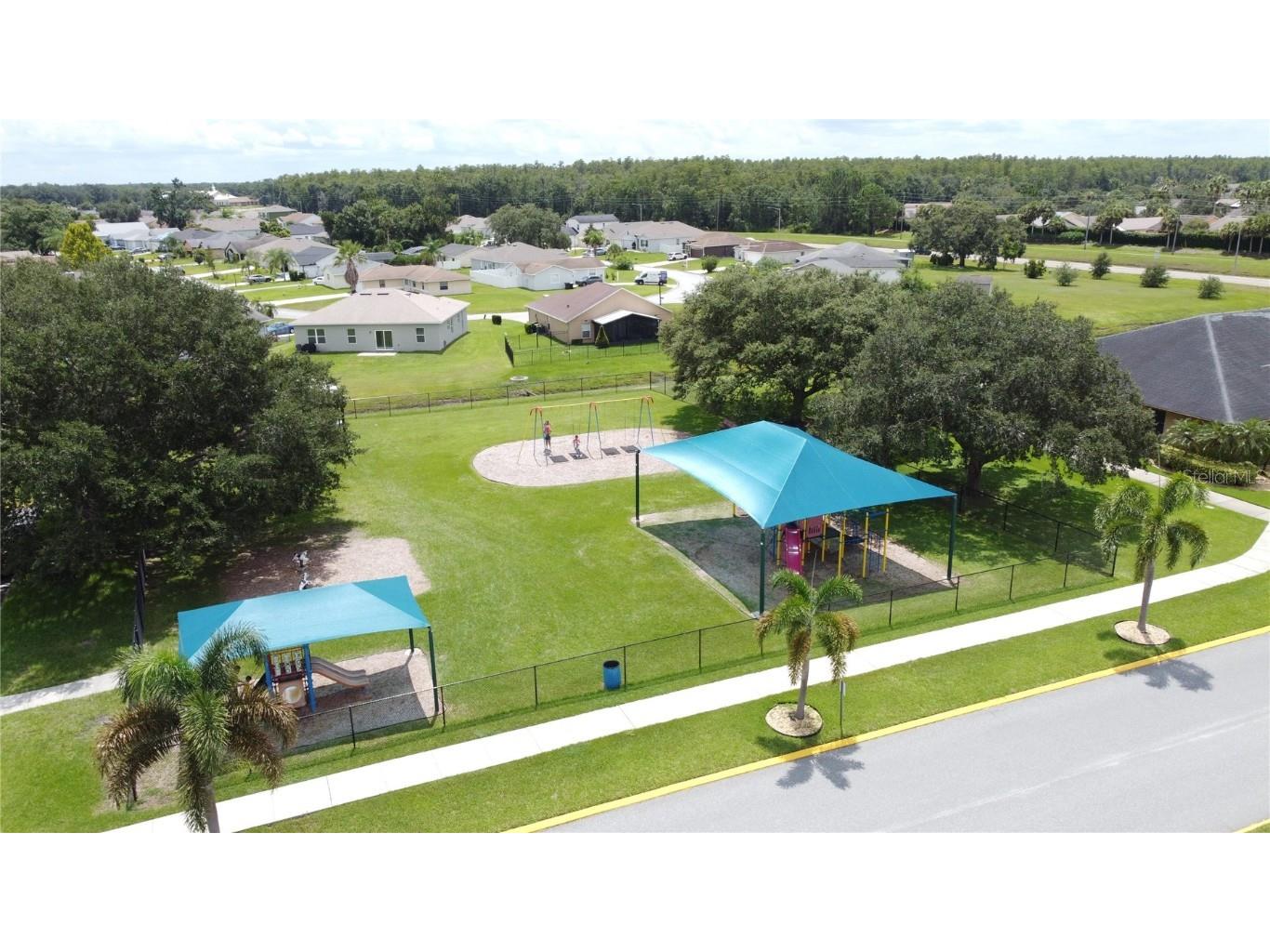 328 Baccarat Court #A/B Kissimmee FL 34759 S5138312 image78
