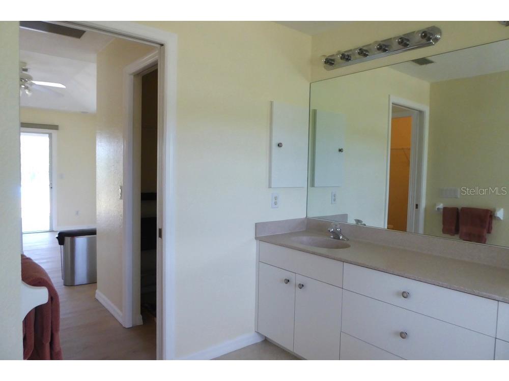 328 Baytree Drive Rotonda West FL 33947 - BUTTERFORD WATERWAY D6139784 image18