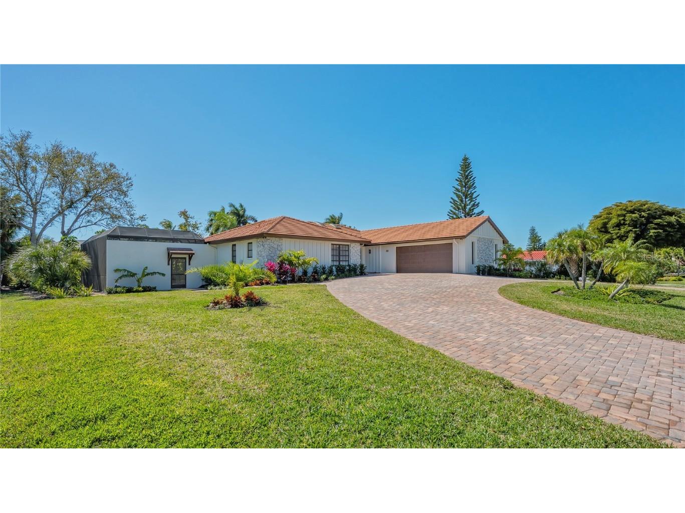 328 Bob White Way Sarasota FL 34236 A4612185 image1