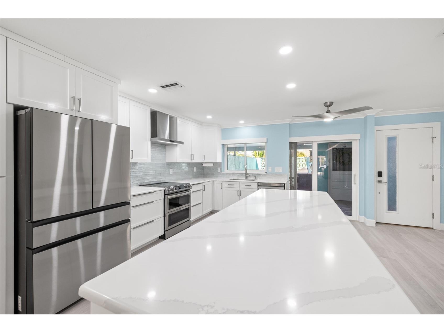 328 Boca Ciega Point Boulevard S Saint Petersburg FL 33708 - INTERCOASTAL WATERWAY TB8448237 image23