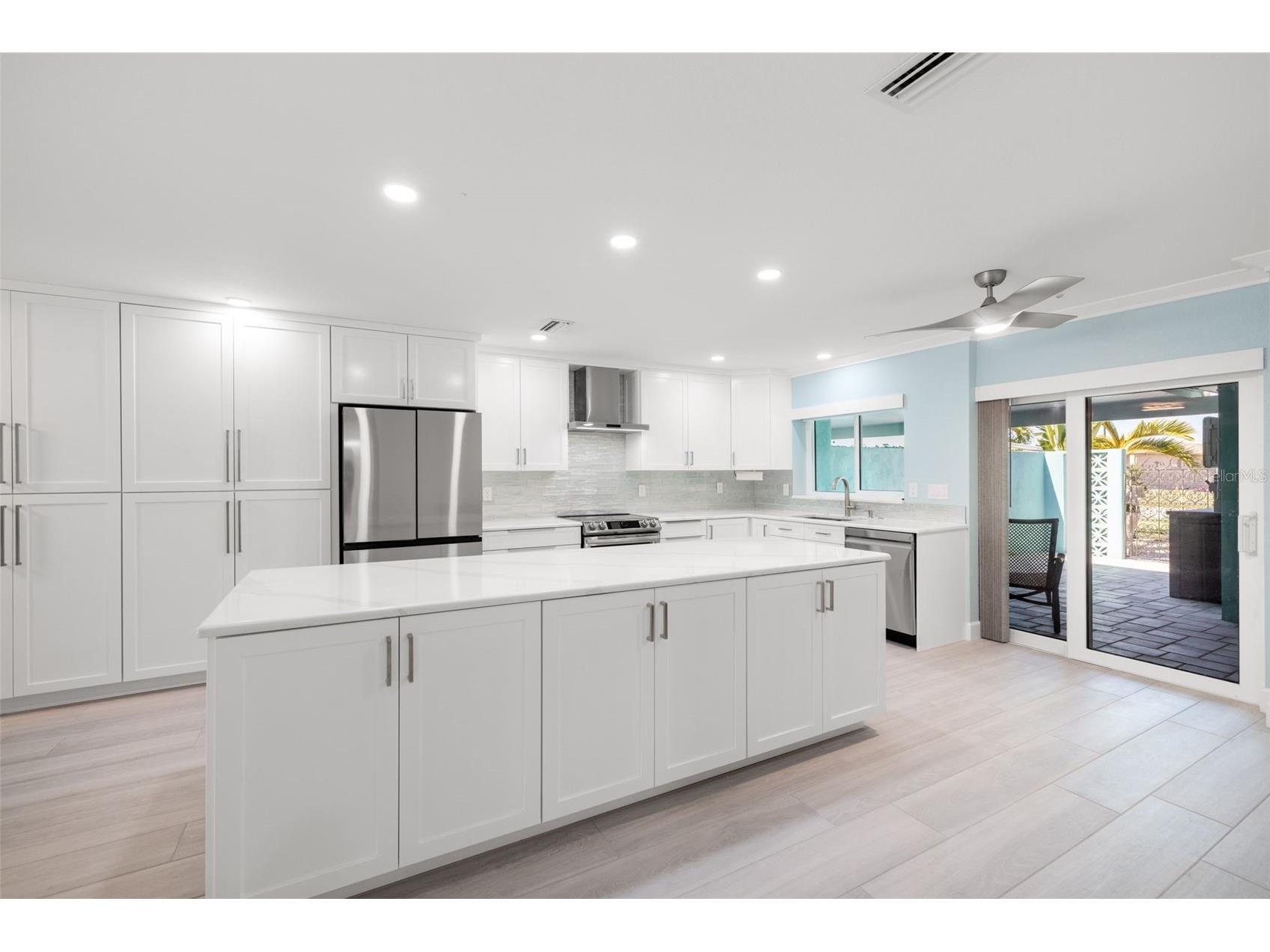 328 Boca Ciega Point Boulevard S Saint Petersburg FL 33708 - INTERCOASTAL WATERWAY TB8448237 image24