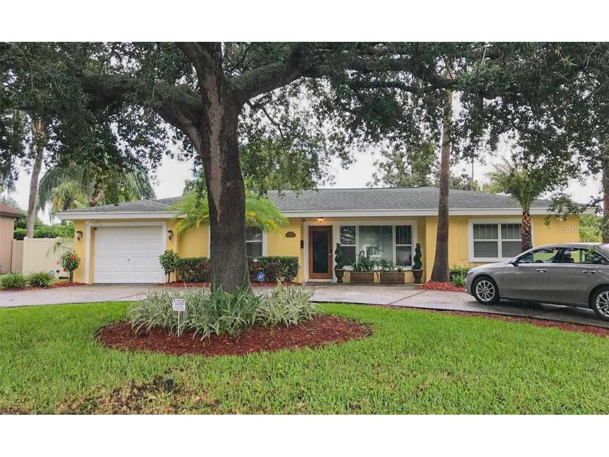 328 Carl Avenue Belleair FL 33756 U8186321 image1