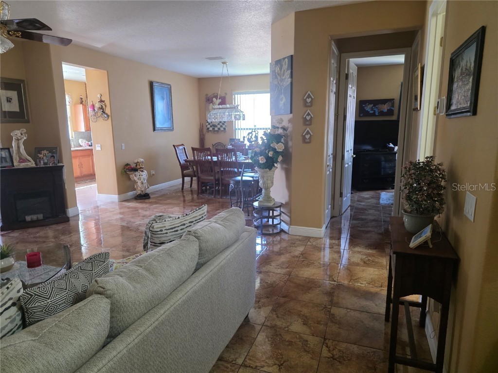 328 Indian Wells Avenue Poinciana FL 34759 S5136972 image13