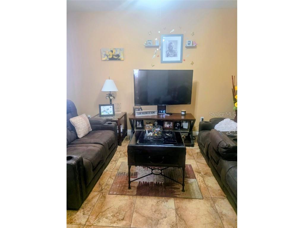 328 Indian Wells Avenue Poinciana FL 34759 S5136972 image9