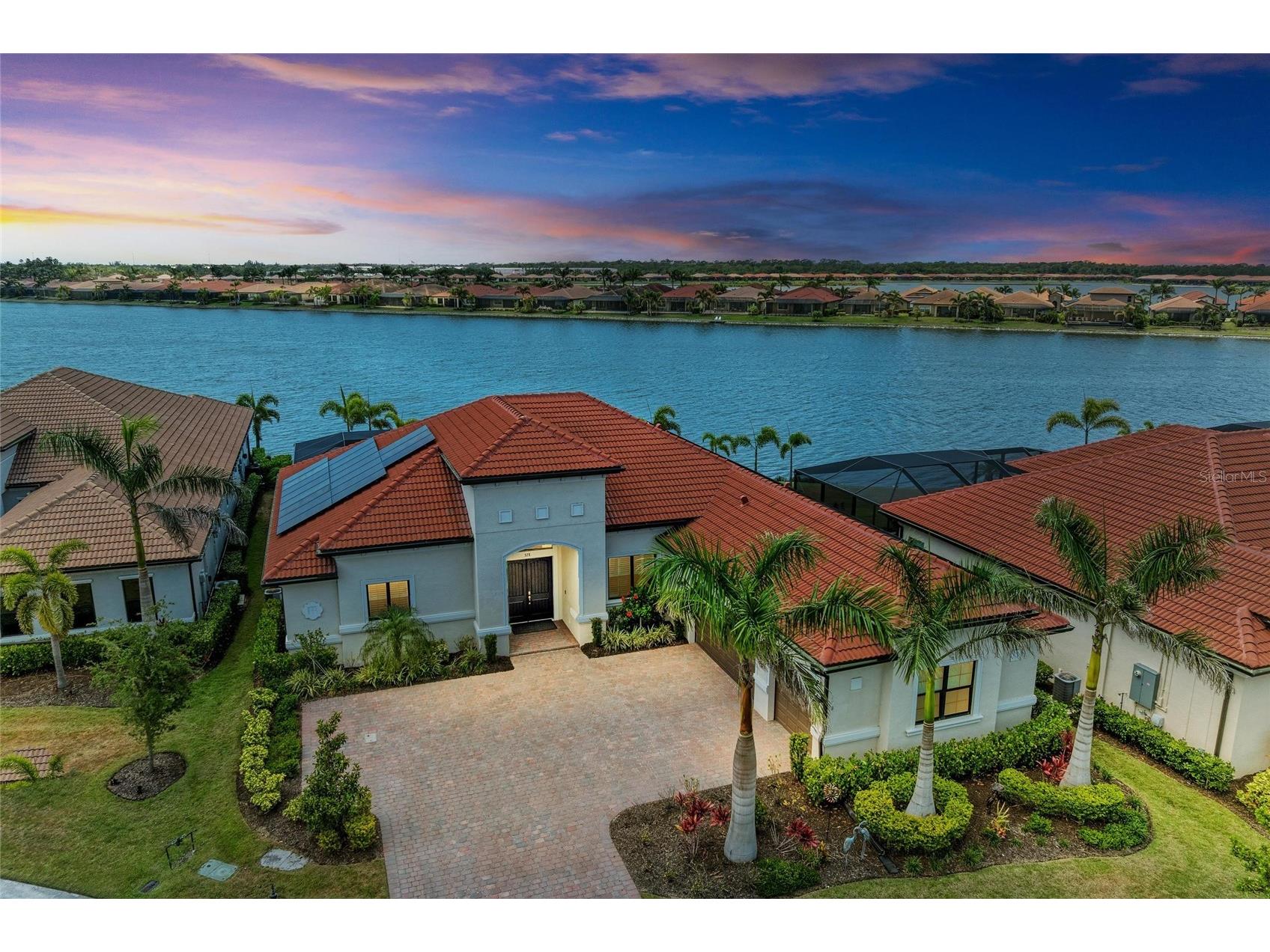 328 Maraviya Boulevard Nokomis FL 34275 - LAKE AWESOME A4665803 image1