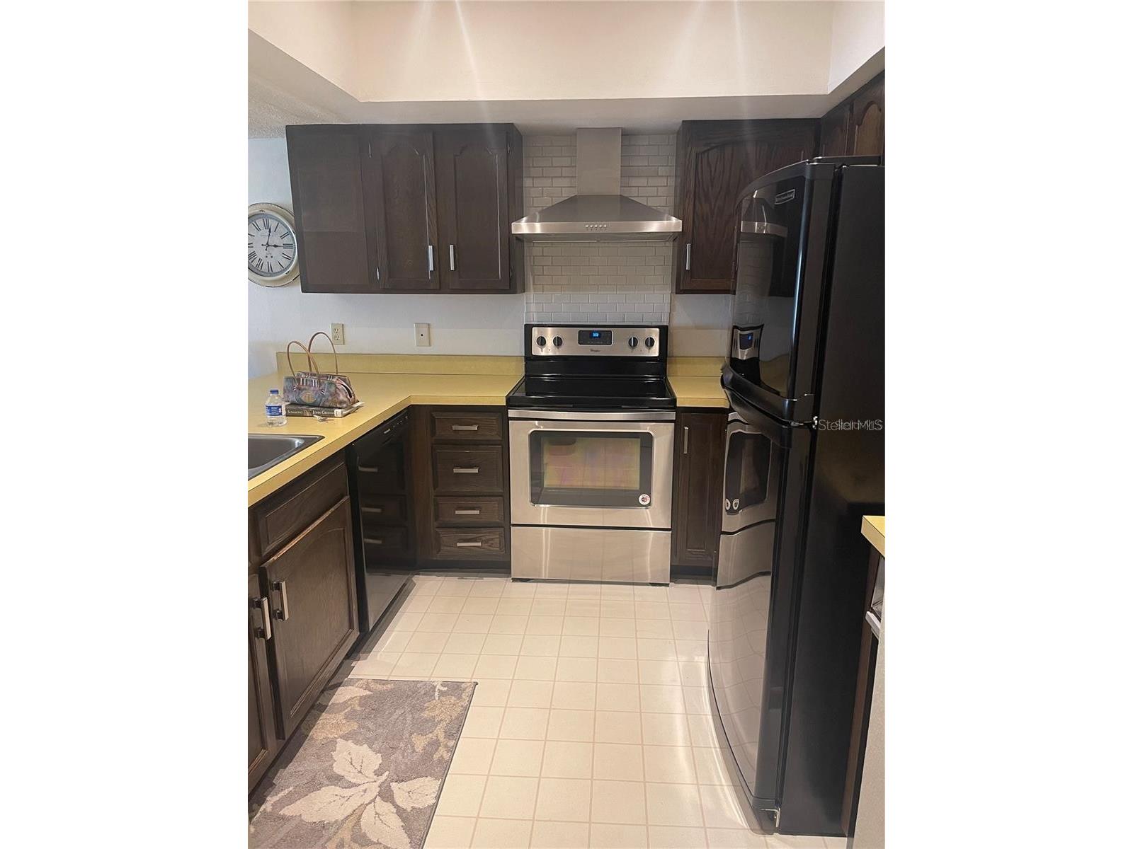 328 Mariner Drive #328 Tarpon Springs FL 34689 TB8505555 image4