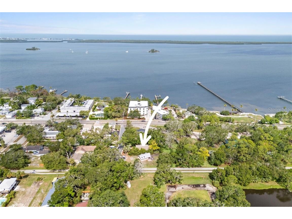 328 Pershing Street Dunedin FL 34698 TB8394592 image1