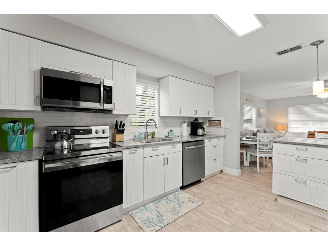 328 Pershing Street Dunedin FL 34698 TB8394592 image9