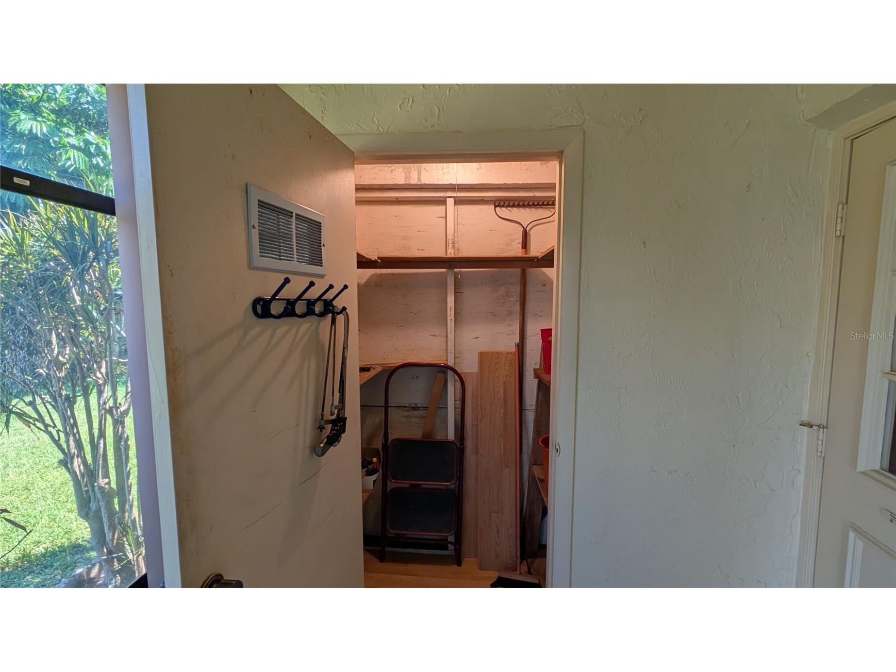 328 Pine Ridge Circle #C1 Greenacres FL 33463 TB8509642 image36