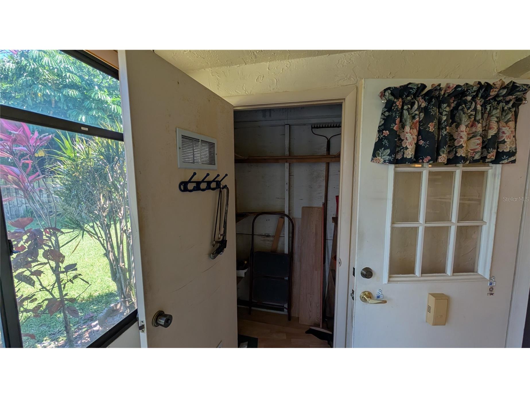 328 Pine Ridge Circle #C1 Greenacres FL 33463 TB8509642 image37