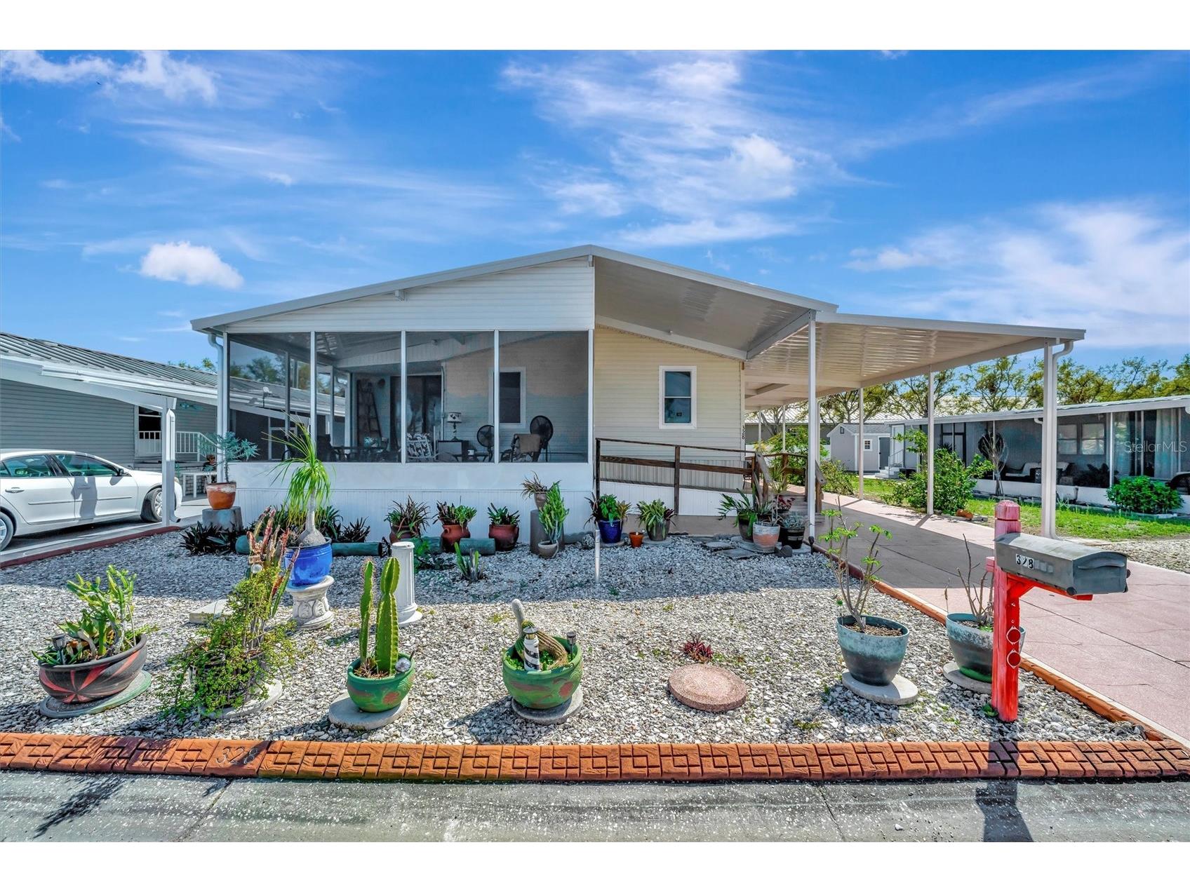 328 S Port Royal Lane Apollo Beach FL 33572 TB8458933 image1
