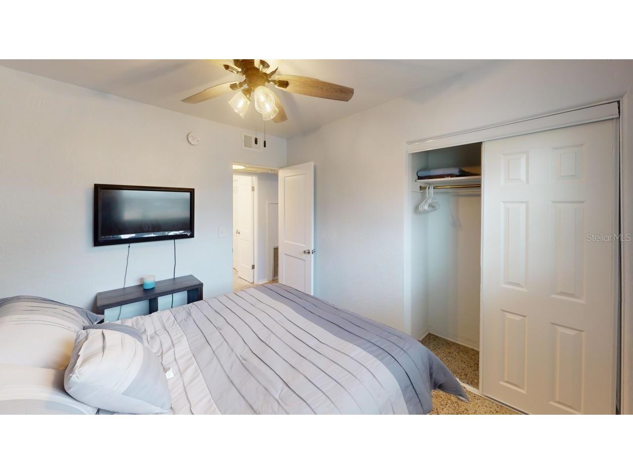 328 Slayton Avenue South Daytona FL 32119 O6325031 image29