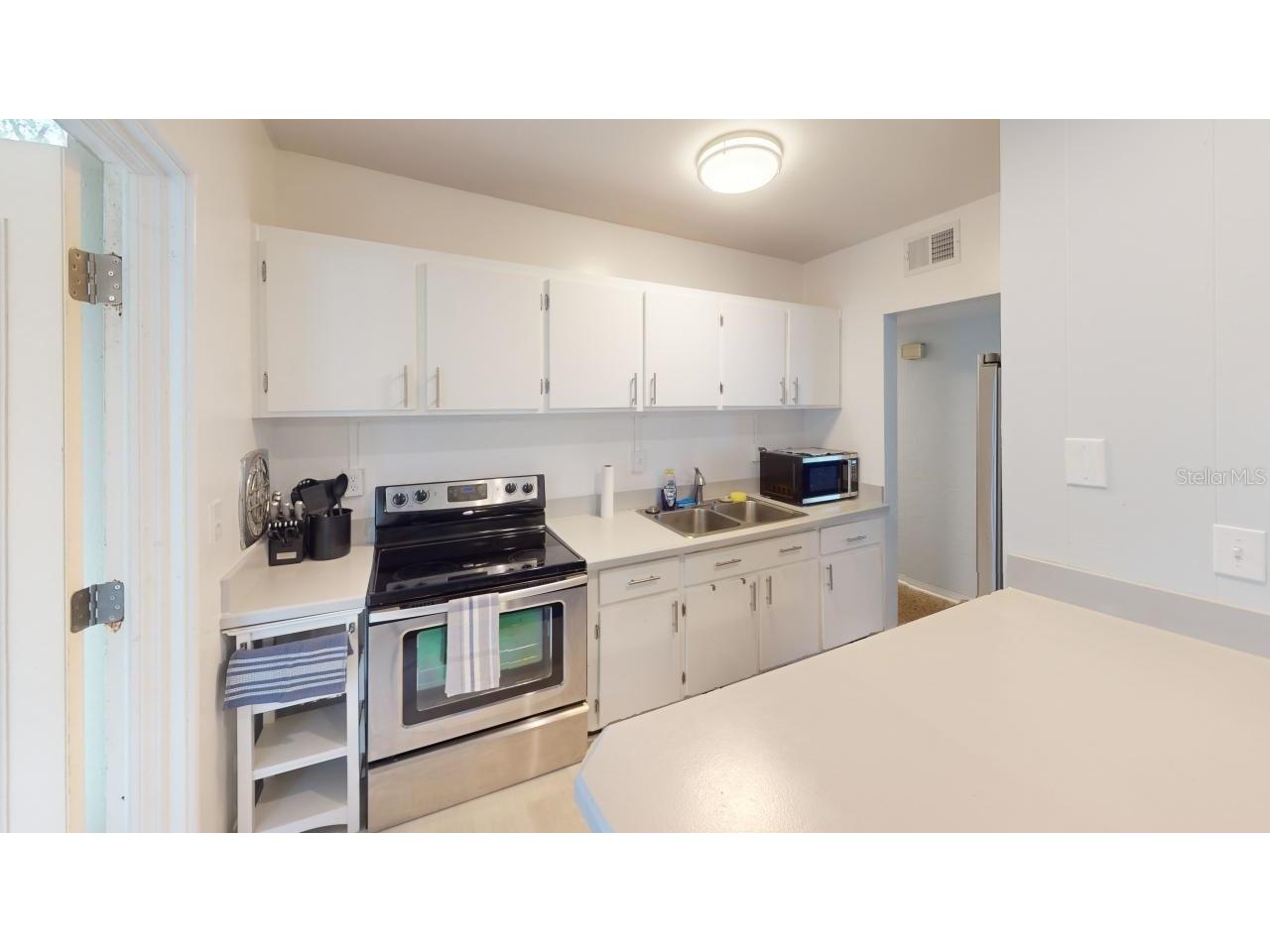 328 Slayton Avenue South Daytona FL 32119 O6325031 image38