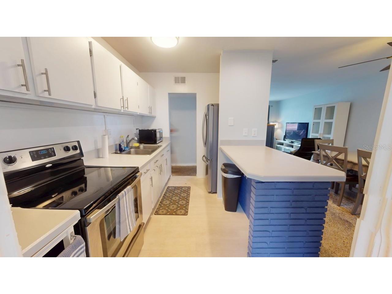 328 Slayton Avenue South Daytona FL 32119 O6325031 image6