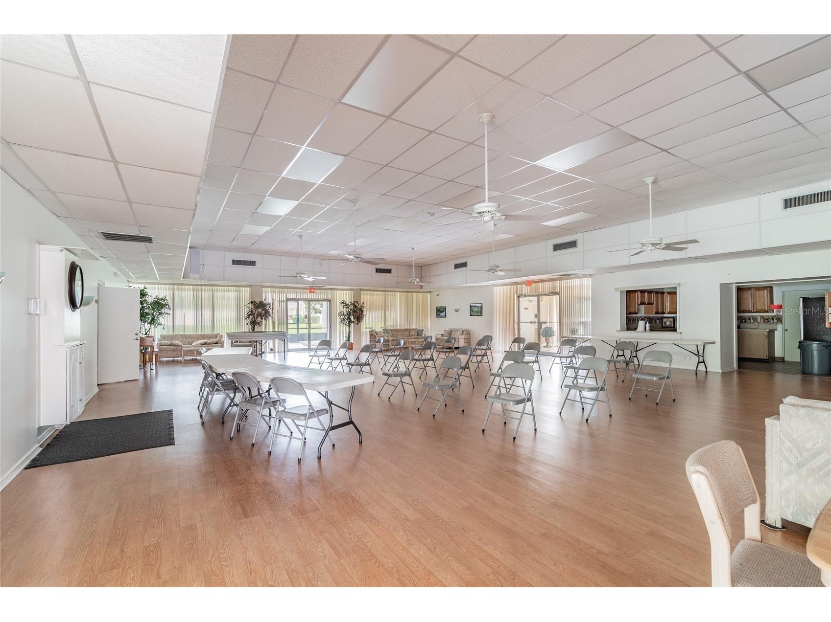 3280 37th Way S #B Saint Petersburg FL 33711 TB8489380 image48