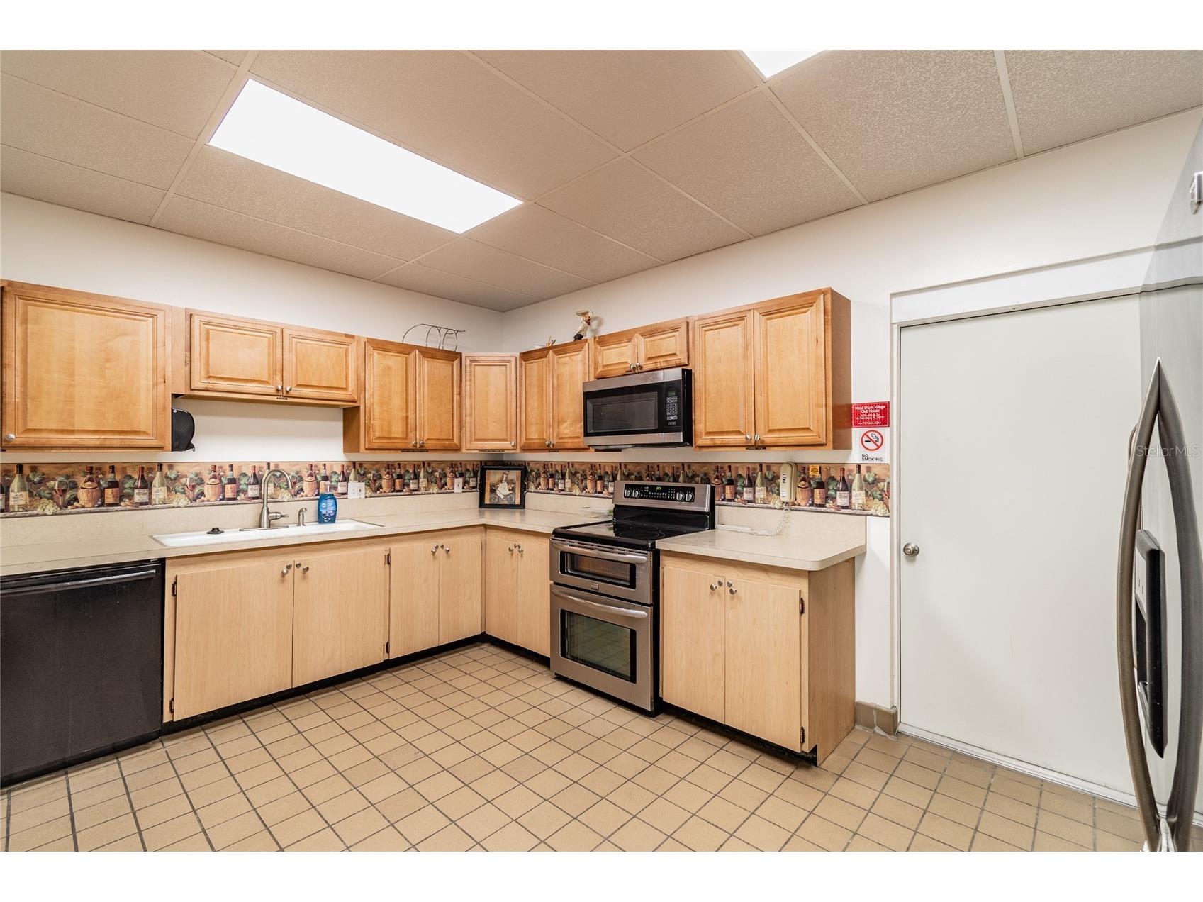 3280 37th Way S #B Saint Petersburg FL 33711 TB8489380 image49