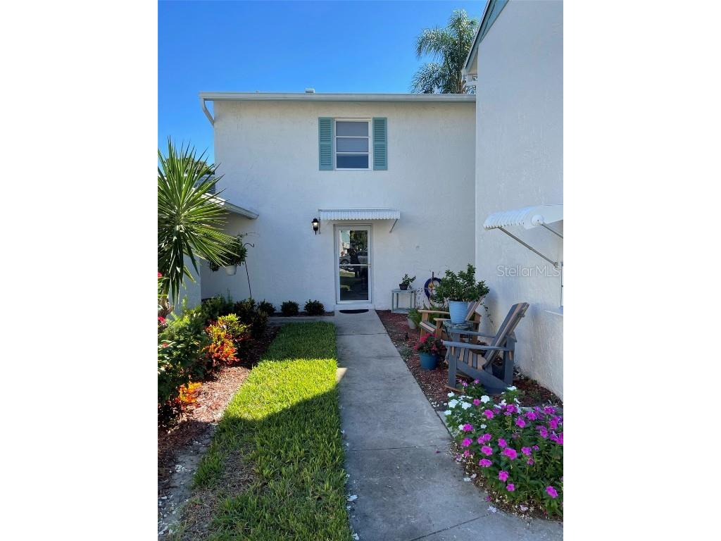 3280 39th Street S #B Saint Petersburg FL 33711 U8140081 image1