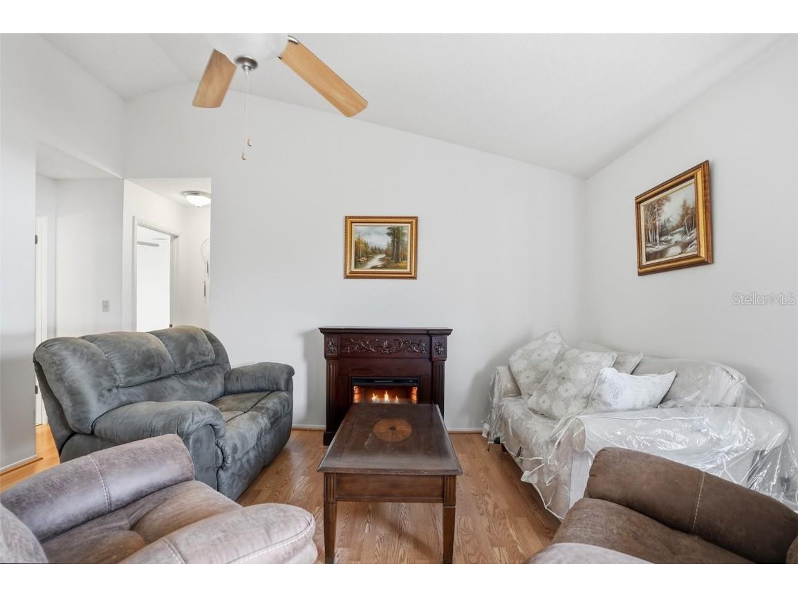 3280 Ambassador Avenue Spring Hill FL 34609 W7881281 image5