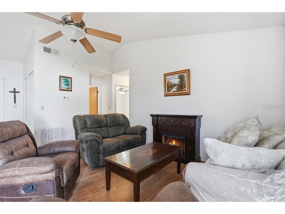 3280 Ambassador Avenue Spring Hill FL 34609 W7881281 image6