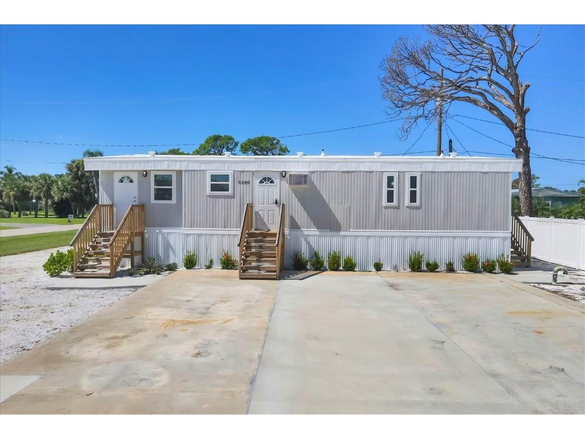 3280 Holly Avenue Englewood FL 34224 D6143580 image3