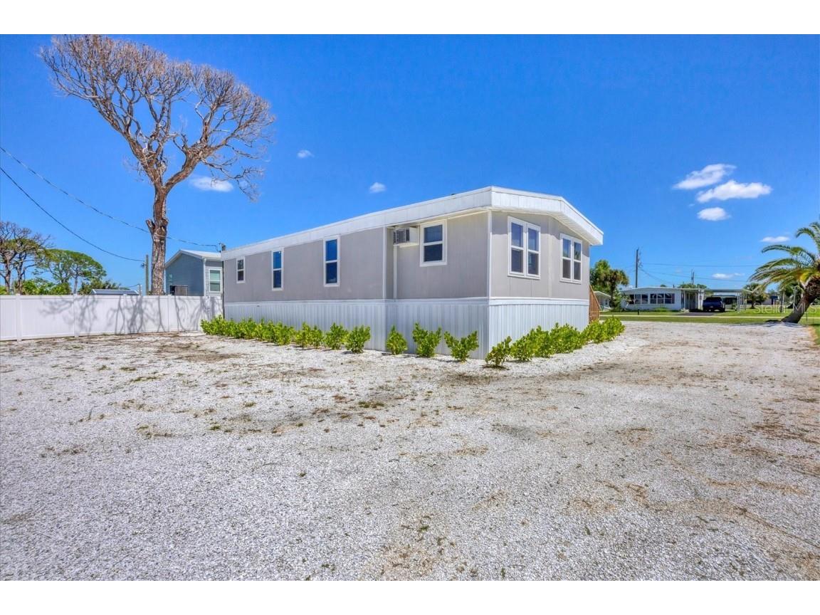 3280 Holly Avenue Englewood FL 34224 D6143580 image33