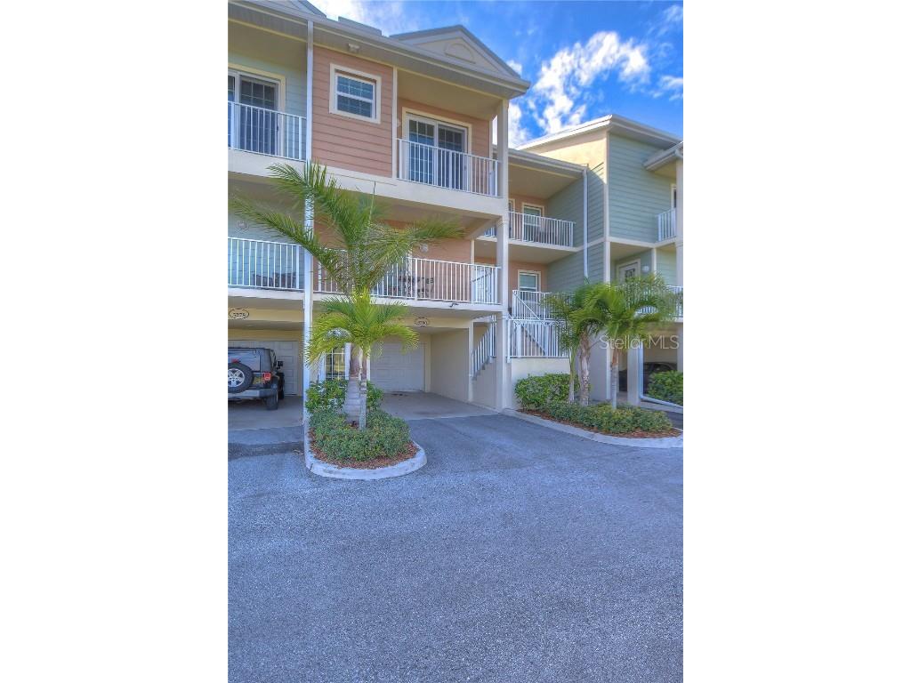 3280 Mangrove Point Drive Ruskin FL 33570 - TAMPA BAY TB8423814 image1