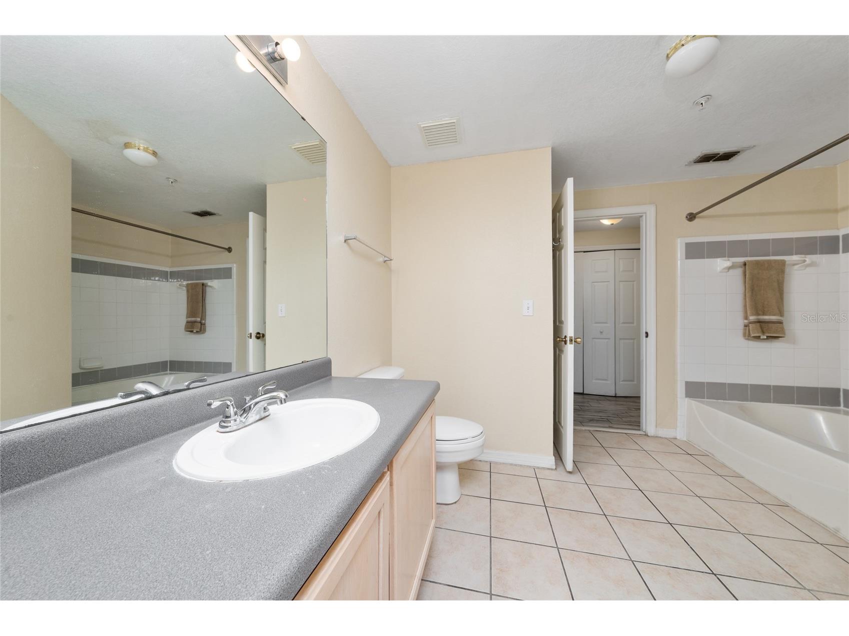 3280 Soho Street #201 Orlando FL 32835 O6424155 image14
