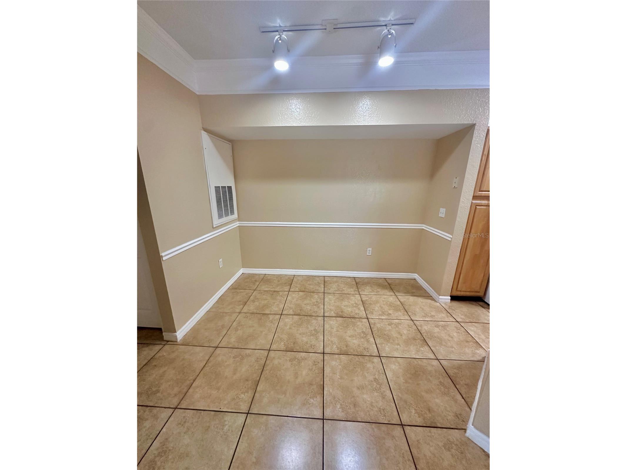 3280 Soho Street #207 Orlando FL 32835 - TURKEY LAKE O6405847 image11