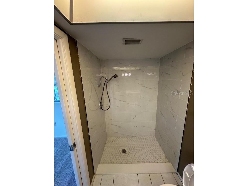 3280 Southfield Lane #804 Sarasota FL 34239 TB8309229 image8